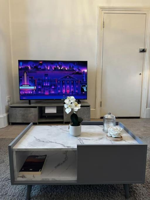 Ferienwohnung Entire 1Bed Stratford Westfield London Exterior foto