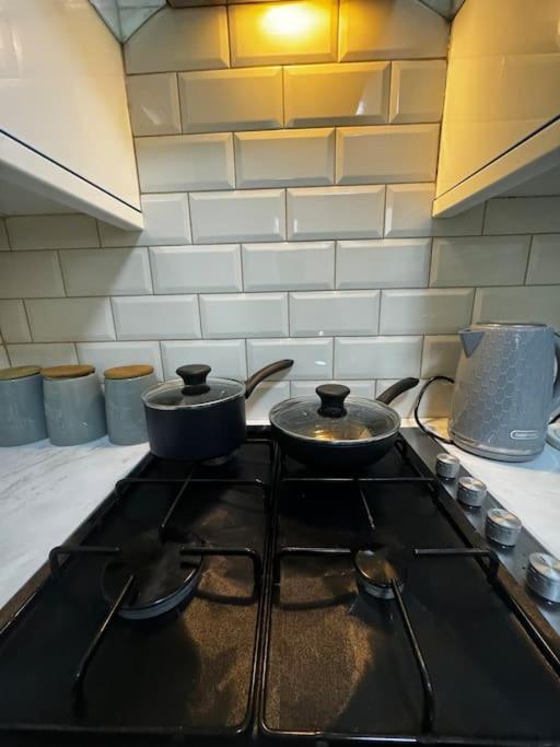 Ferienwohnung Entire 1Bed Stratford Westfield London Exterior foto