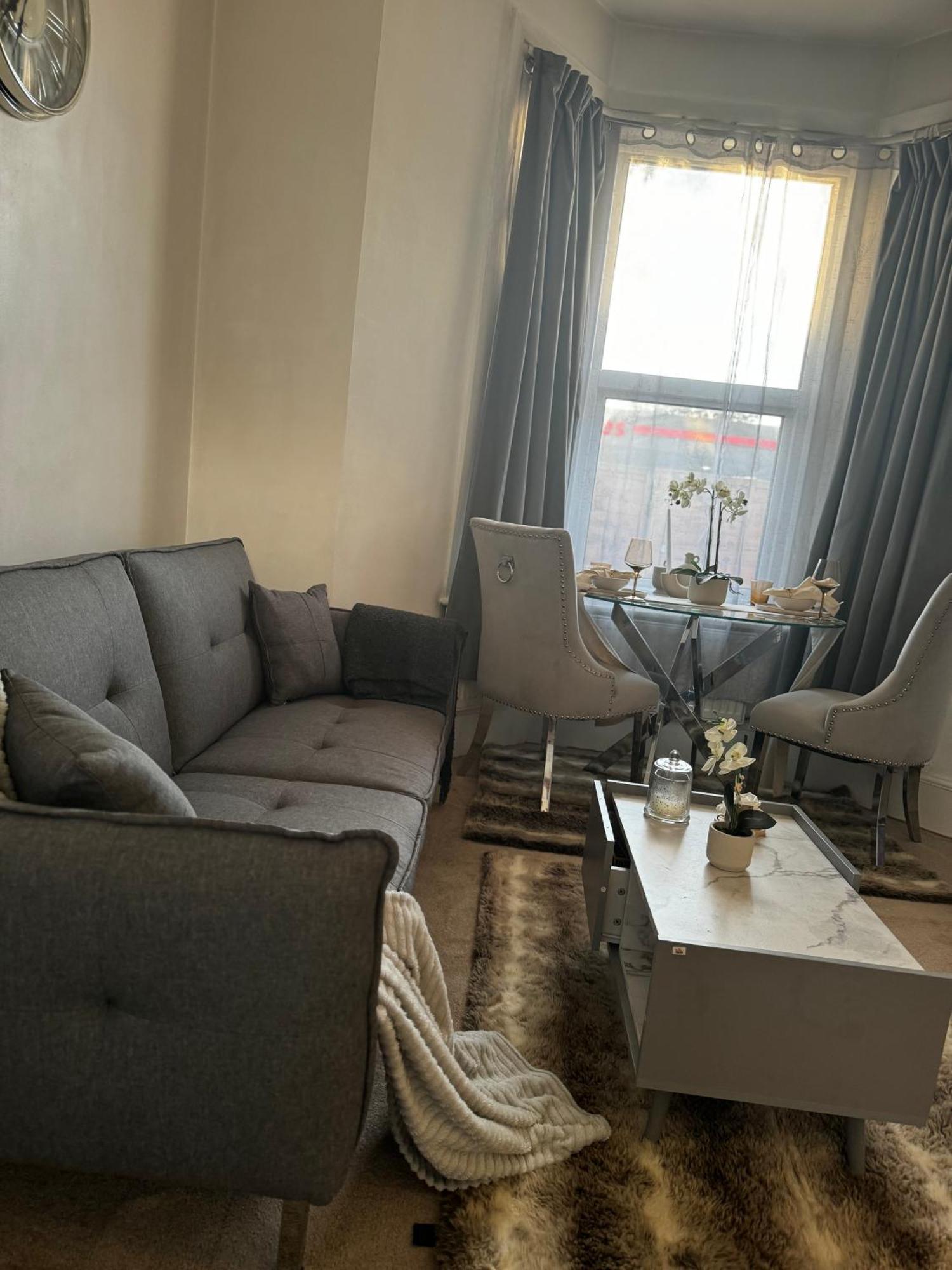 Ferienwohnung Entire 1Bed Stratford Westfield London Exterior foto