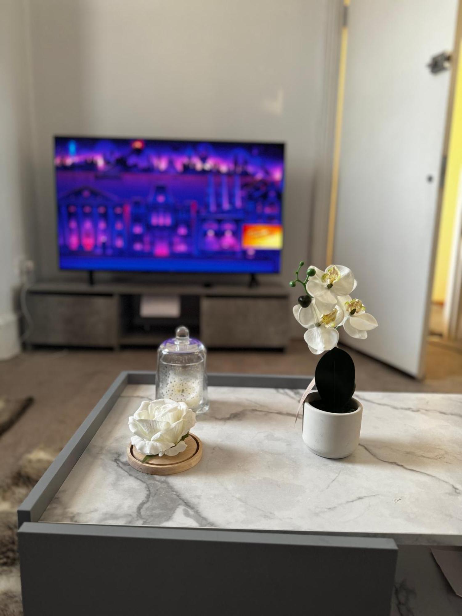 Ferienwohnung Entire 1Bed Stratford Westfield London Exterior foto